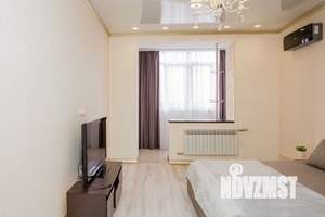 1-к квартира, посуточно, 67м2, 1/1 этаж