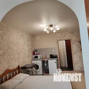 Студия квартира, посуточно, 20м2, 1/9 этаж
