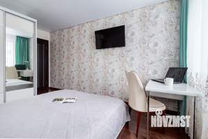 2-к квартира, посуточно, 60м2, 1/1 этаж