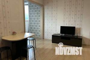 1-к квартира, посуточно, 35м2, 4/20 этаж