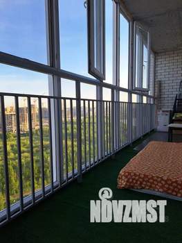 Студия квартира, посуточно, 33м2, 14/24 этаж