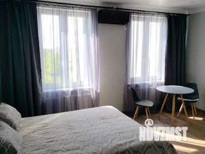 Студия квартира, посуточно, 28м2, 8/24 этаж