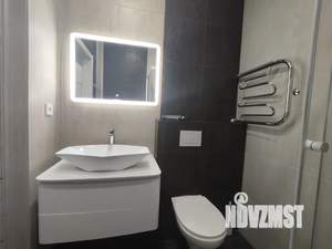 Студия квартира, посуточно, 35м2, 1/19 этаж