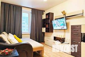 1-к квартира, посуточно, 39м2, 7/16 этаж