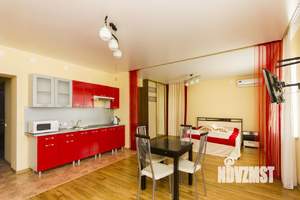 1-к квартира, посуточно, 40м2, 1/1 этаж