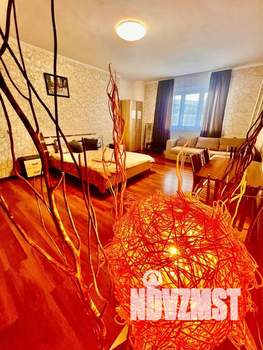 Студия квартира, посуточно, 30м2, 2/9 этаж