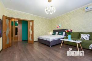 1-к квартира, посуточно, 61м2, 1/1 этаж