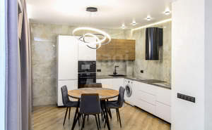 1-к квартира, на длительный срок, 52м2, 24/24 этаж