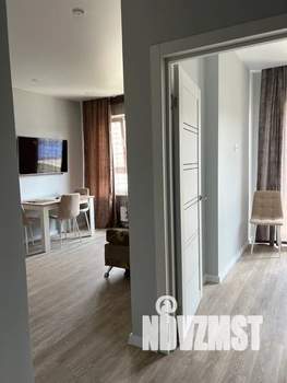 1-к квартира, посуточно, 40м2, 3/7 этаж