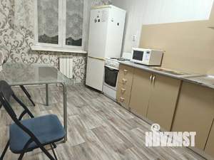 1-к квартира, посуточно, 36м2, 4/10 этаж