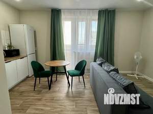 Студия квартира, посуточно, 32м2, 14/19 этаж