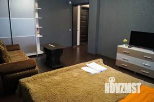 1-к квартира, посуточно, 55м2, 9/16 этаж