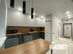 Студия квартира, посуточно, 45м2, 2/10 этаж