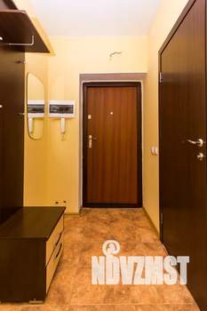 1-к квартира, посуточно, 40м2, 4/9 этаж