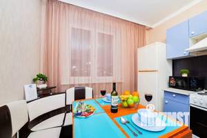 1-к квартира, посуточно, 35м2, 1/17 этаж