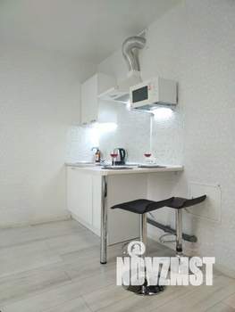 Студия квартира, посуточно, 27м2, 8/16 этаж