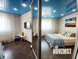 2-к квартира, посуточно, 57м2, 1/1 этаж