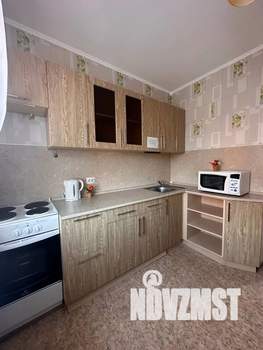 1-к квартира, посуточно, 35м2, 5/9 этаж