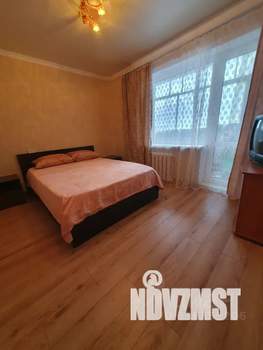 2-к квартира, посуточно, 45м2, 4/8 этаж