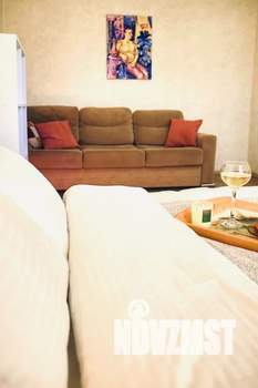 1-к квартира, посуточно, 39м2, 11/16 этаж