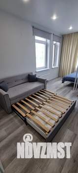 Студия квартира, посуточно, 17м2, 1/26 этаж