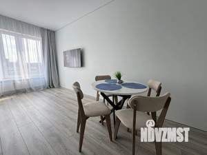 1-к квартира, посуточно, 42м2, 8/22 этаж