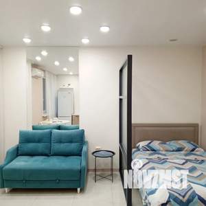 Студия квартира, посуточно, 33м2, 2/16 этаж