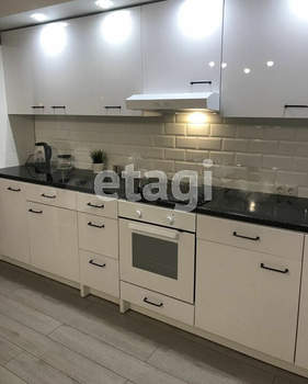 Студия квартира, на длительный срок, 33м2, 3/17 этаж