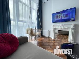 Студия квартира, посуточно, 40м2, 10/10 этаж