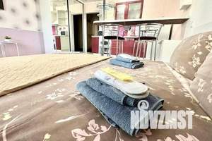 1-к квартира, посуточно, 30м2, 12/18 этаж