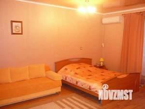 1-к квартира, посуточно, 47м2, 1/1 этаж