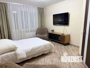 1-к квартира, посуточно, 42м2, 8/14 этаж