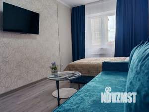 1-к квартира, посуточно, 40м2, 9/16 этаж