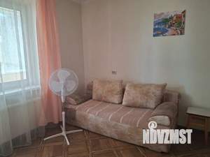 Студия квартира, посуточно, 27м2, 4/18 этаж