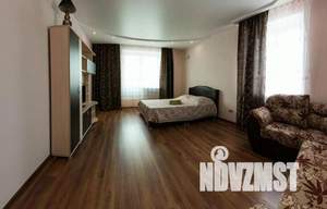 1-к квартира, посуточно, 56м2, 1/1 этаж