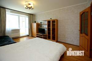 1-к квартира, посуточно, 46м2, 1/1 этаж