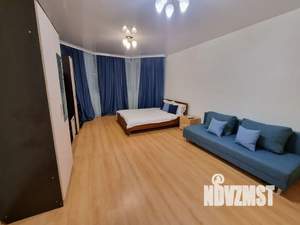1-к квартира, посуточно, 52м2, 2/9 этаж