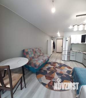 Студия квартира, посуточно, 30м2, 3/10 этаж