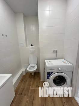 Студия квартира, посуточно, 96м2, 9/12 этаж