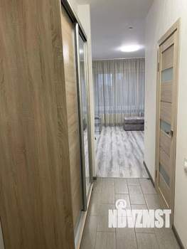 Студия квартира, посуточно, 28м2, 2/17 этаж