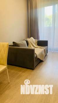 1-к квартира, посуточно, 35м2, 4/10 этаж