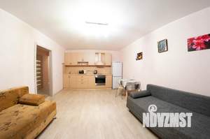 1-к квартира, посуточно, 42м2, 1/5 этаж