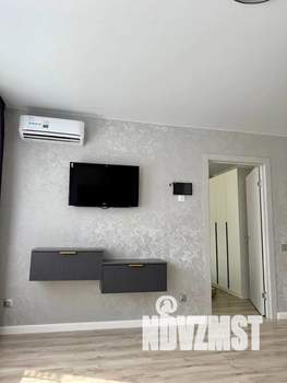 1-к квартира, посуточно, 40м2, 2/14 этаж