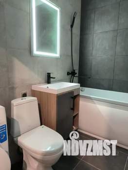 Студия квартира, посуточно, 32м2, 6/18 этаж