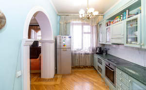 3-к квартира, на длительный срок, 148м2, 4/5 этаж