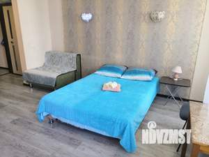 1-к квартира, посуточно, 32м2, 12/16 этаж