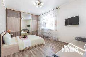 1-к квартира, посуточно, 42м2, 1/1 этаж