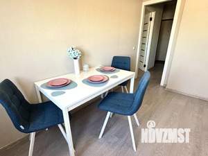 1-к квартира, посуточно, 37м2, 1/1 этаж