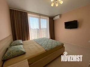 1-к квартира, посуточно, 37м2, 1/1 этаж