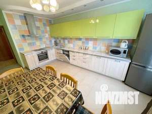 3-к квартира, на длительный срок, 110м2, 3/9 этаж